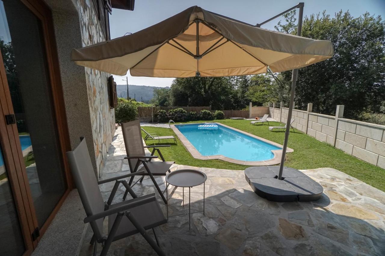 Casa de Madera con Piscina Privada Villa Pontevedra Exterior foto